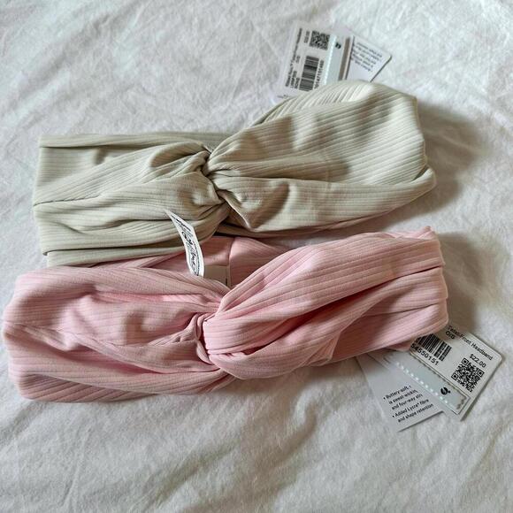 Lululemon Ribbed Nulu Twist-Front Headband 2-PACK Strawberry Milkshake/Bone NWT
